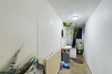CAM01085G0-PR0489...