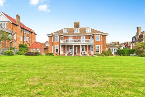 d1c14836-CAM01085...