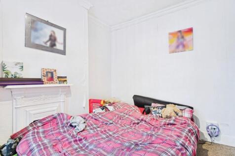 4ce9fbe4-CAM01085...