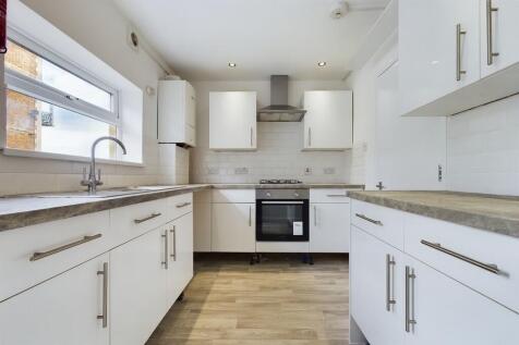 CAM01085G0-PR0394...