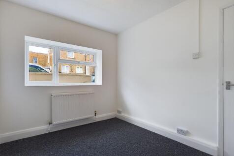 CAM01085G0-PR0394...