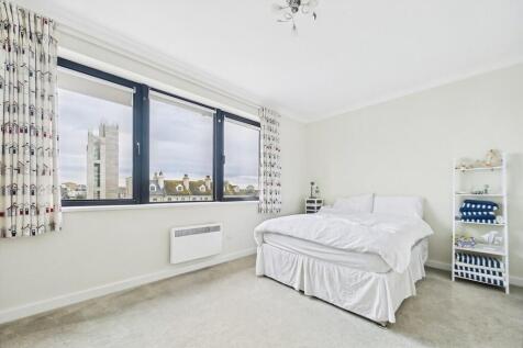 6b0c15c4-CAM01085...