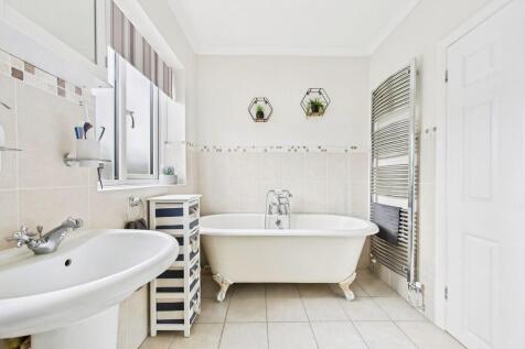 e72fd8fe-CAM01085...