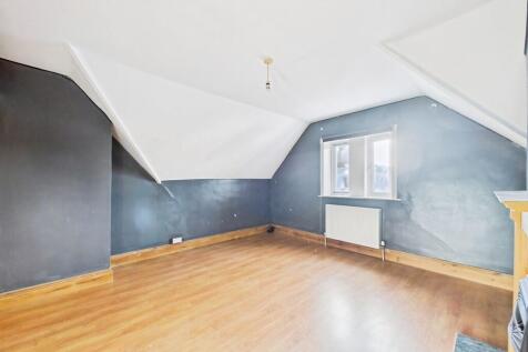 3bb4f18a-CAM01085...