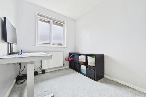 1617ed2f-CAM01085...