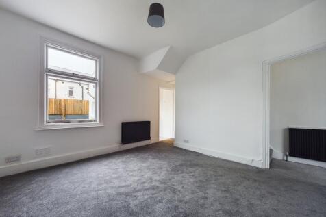 CAM01085G0-PR0502...