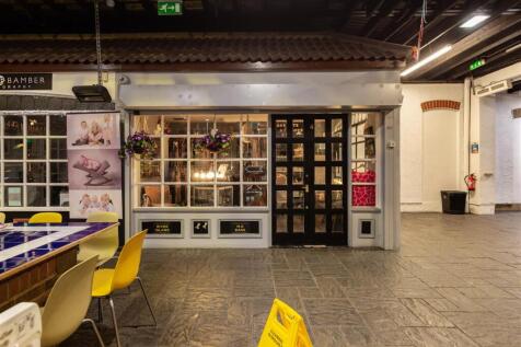 The Village Arcade, Chingford - Internals-16.jpg