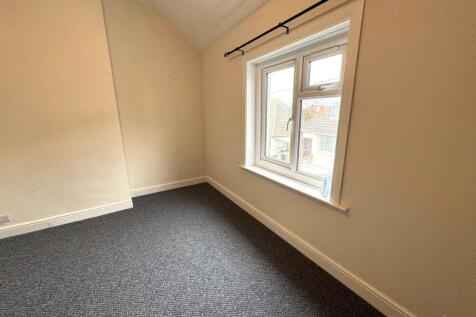 BEDROOM ONE.jpg
