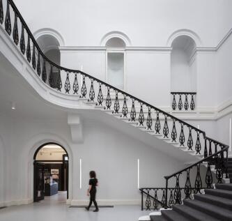 Grand Staircase