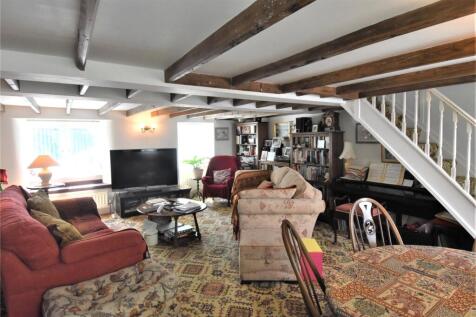 Lounge 1