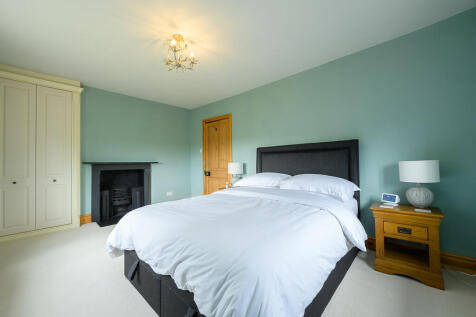 upper foxhall hou...