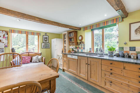 8504747-interior0...