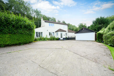 Plumtree Cottage-...