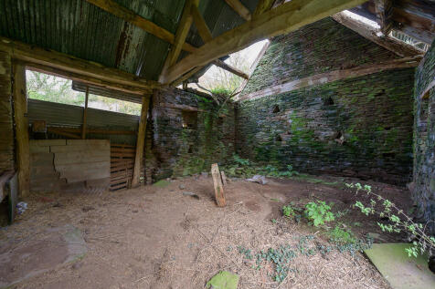 stone  barn longt...
