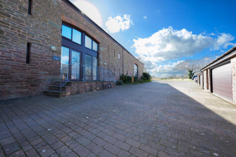Everstone Barns-6