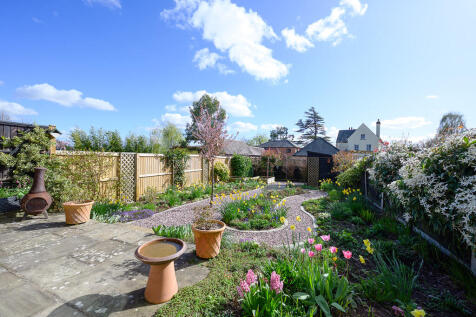 Everstone Barns-4