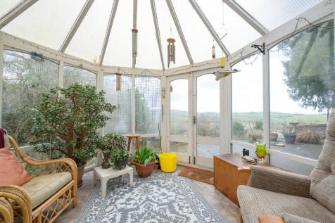 Ganerew Cottage-2...
