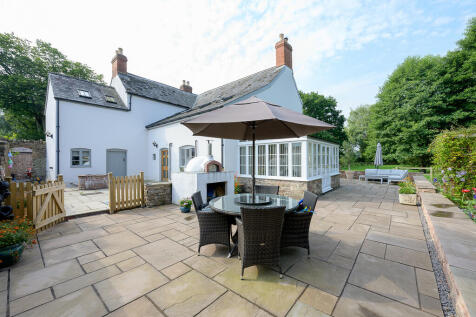 flaxley house ext...