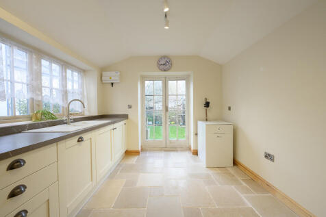 flaxley house coa...