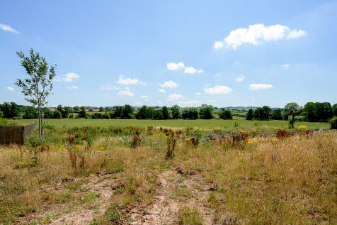 Lark Rise-20