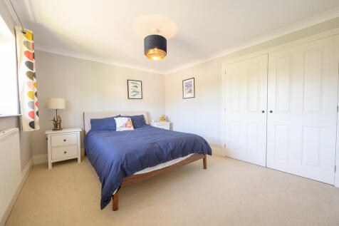 Yew Tree Close-6