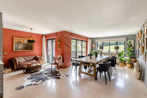 8662286-interior0...