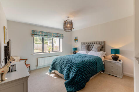 8662286-interior1...