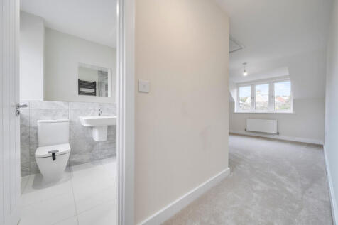 1370840-9-6909e8e...