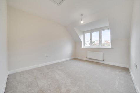 1370840-7-6909e8d...