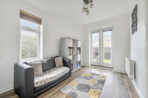 1362893-8-68de5ae...