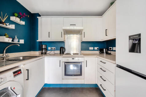 1361936-9-68dfa9e...