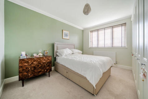 1371434-20-68f675...