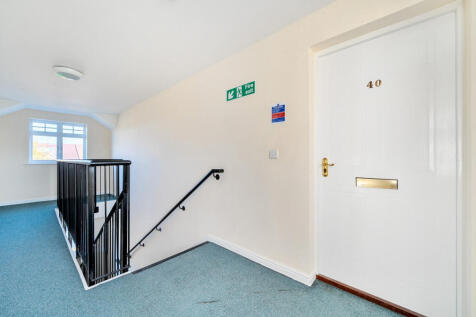 1364709-3-68ff454...