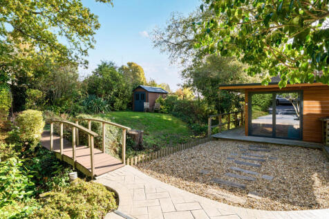 1373216-1-68ff62c...