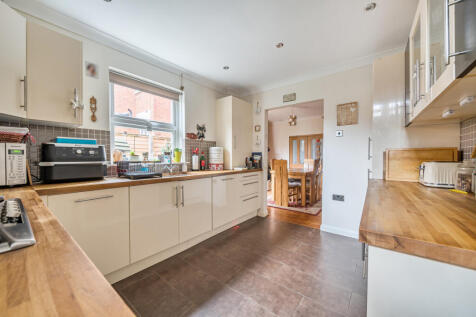 1374111-11-69023c...