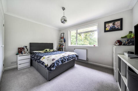 1344479-8-68cbeee...