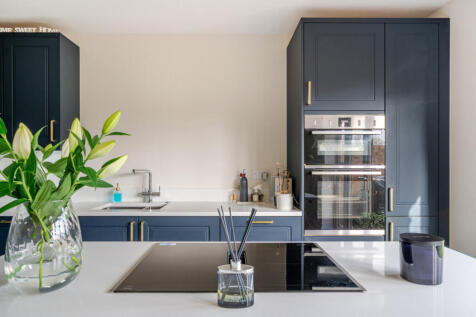 1381360-17-69147f...