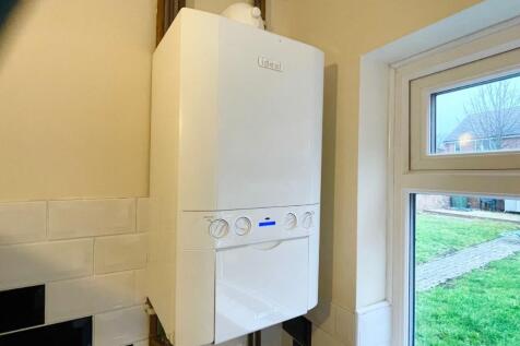 Combi boiler