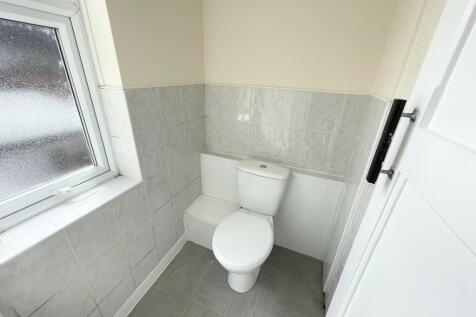 Bathroom wc