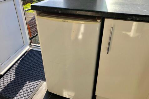26a fridge