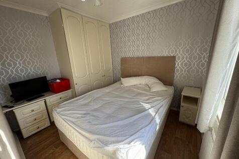 Bed 1
