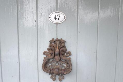 Number plaque