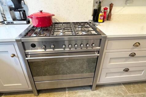 Gas range