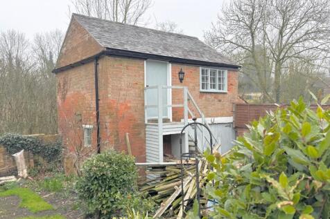 Outbuilding