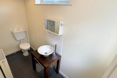 Ground floor WC