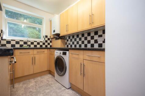 Kitchen (2)