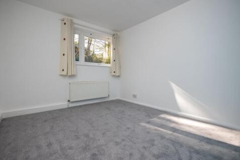 Bedroom (2)