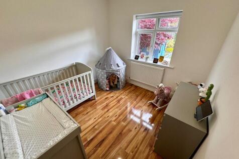 Second bedroom
