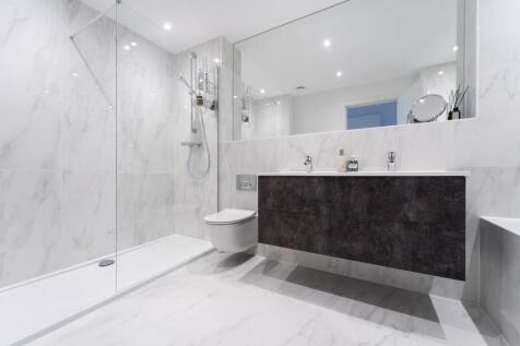 Main Ensuite (2)