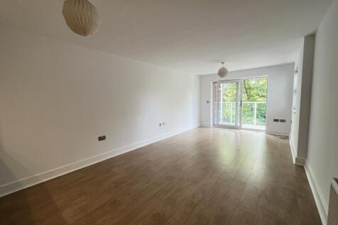 Living room (2)